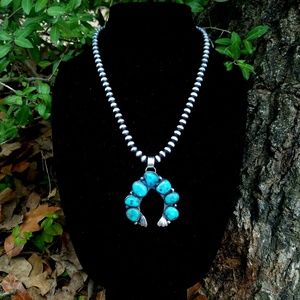 💥SOLD💥Sterling Silver Turquoise Squash Necklace